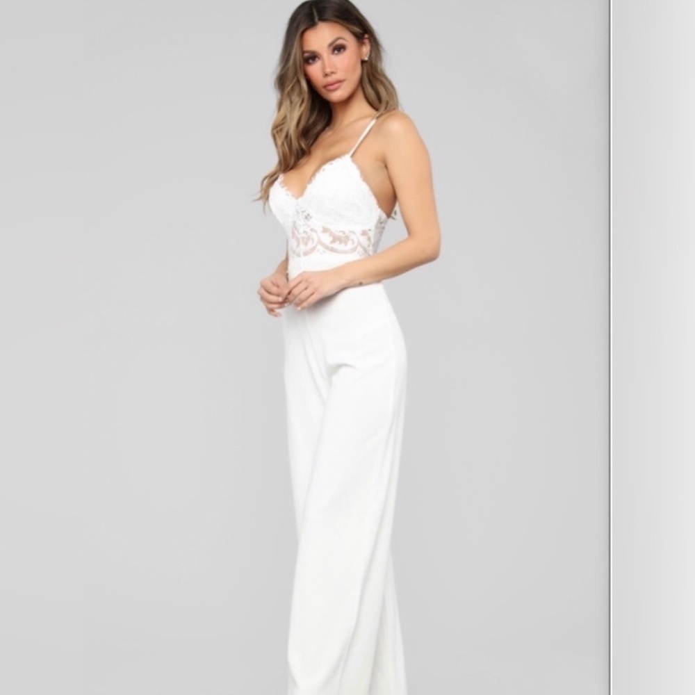 Elegant White Lace Fashion Nova Jumpsuit